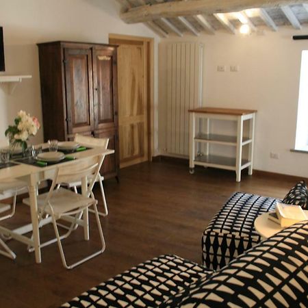 Appartamento Il Nido Viterbe Extérieur photo