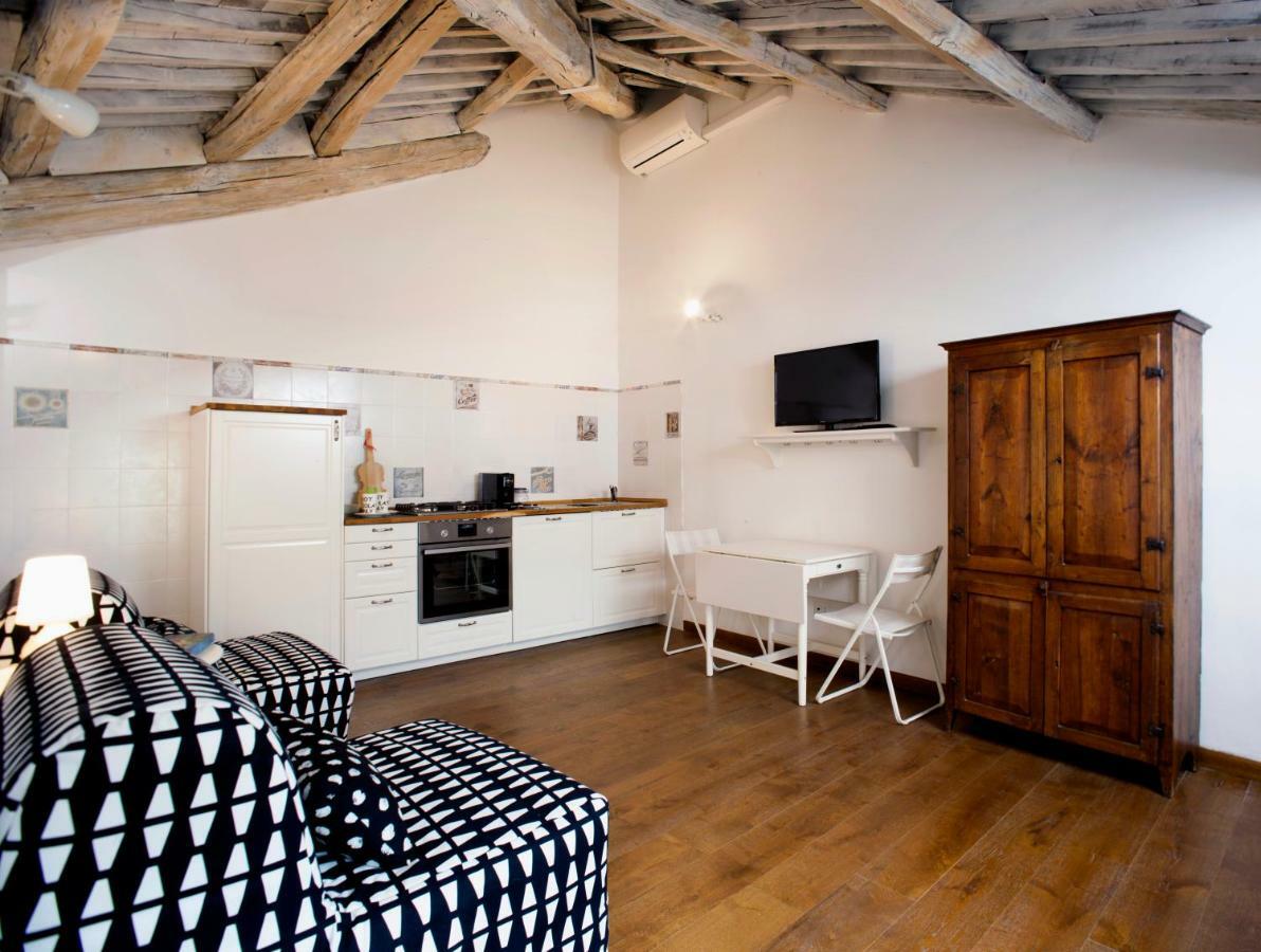 Appartamento Il Nido Viterbe Extérieur photo